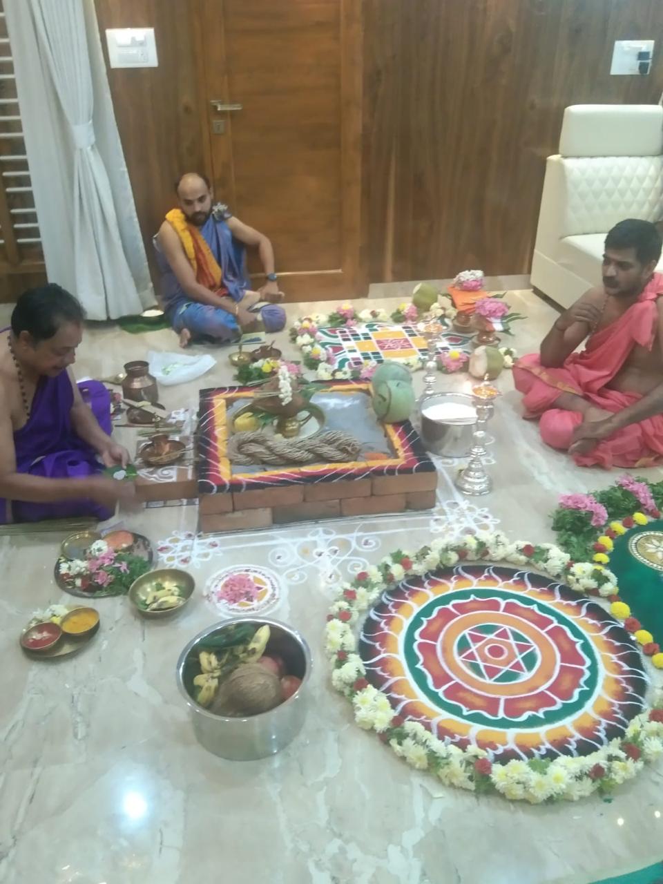 WhatsApp Image 2025-11-26 at 09.05.00_cf9ac108